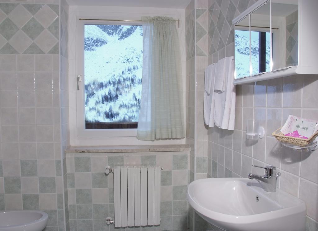 Albergo Eden Tonalepas Kamer foto